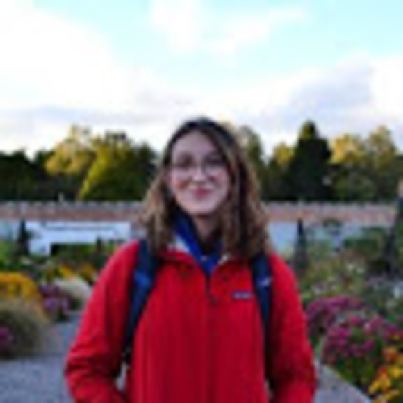 Meet your Posher, Sophie - Picture 1 of 1